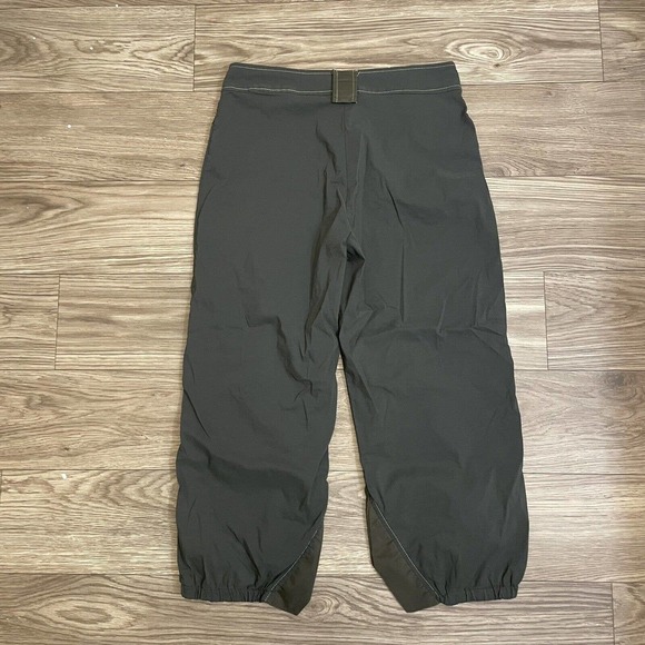 Patrice Breal Green-Gray Cropped Jogger Pants - Picture 10 of 11